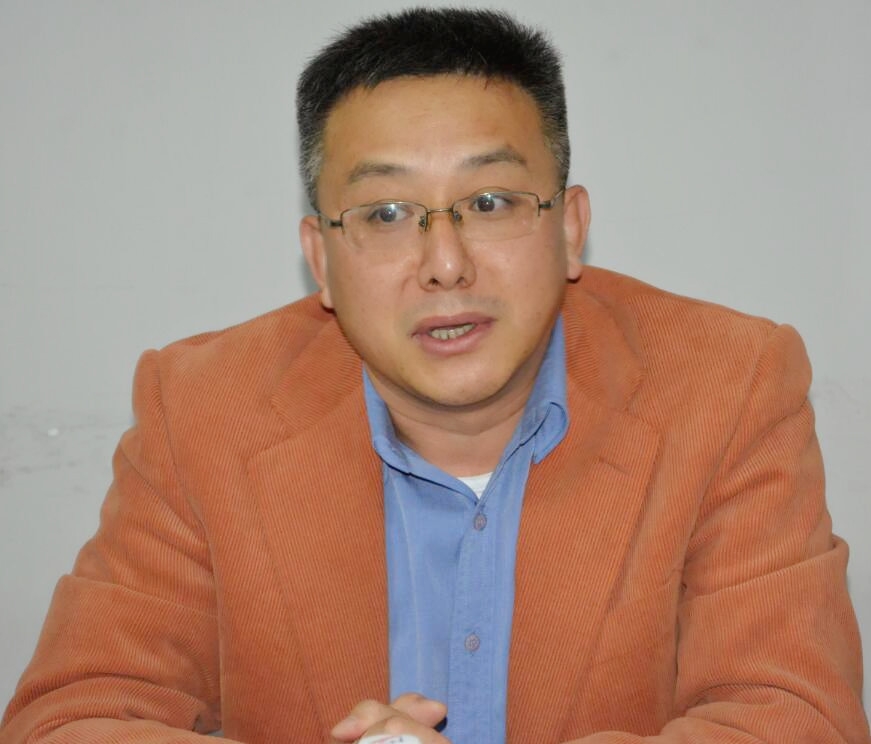 谢平发言_副本.jpg